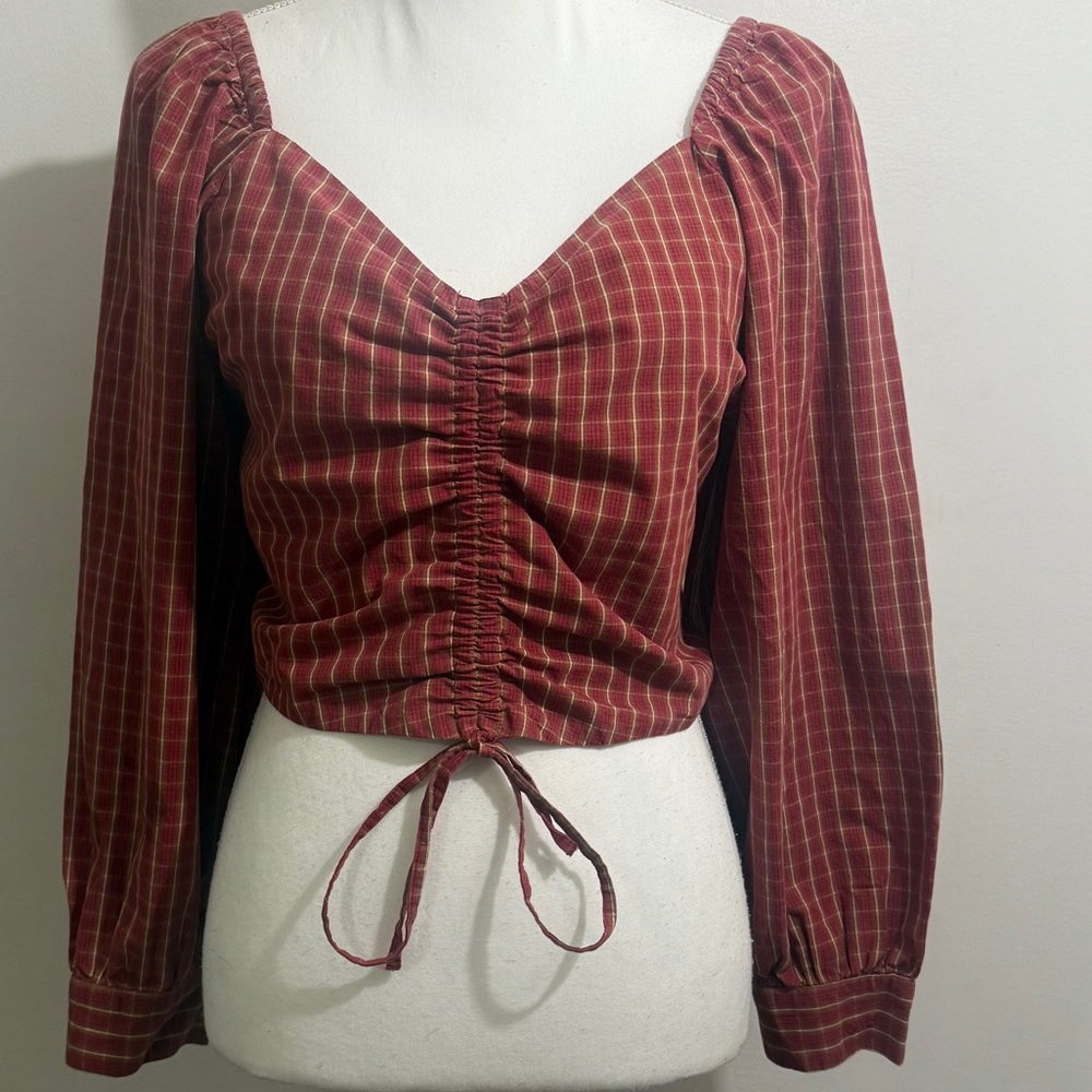 Levi’s Earth Red Plaid Ruched Tie Front Long Sleeve Crop Top — Size XXL
